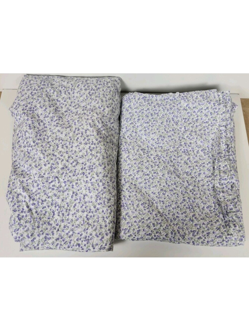 Laura Ashley Twin Fitted And Flat Sheet Set Floral